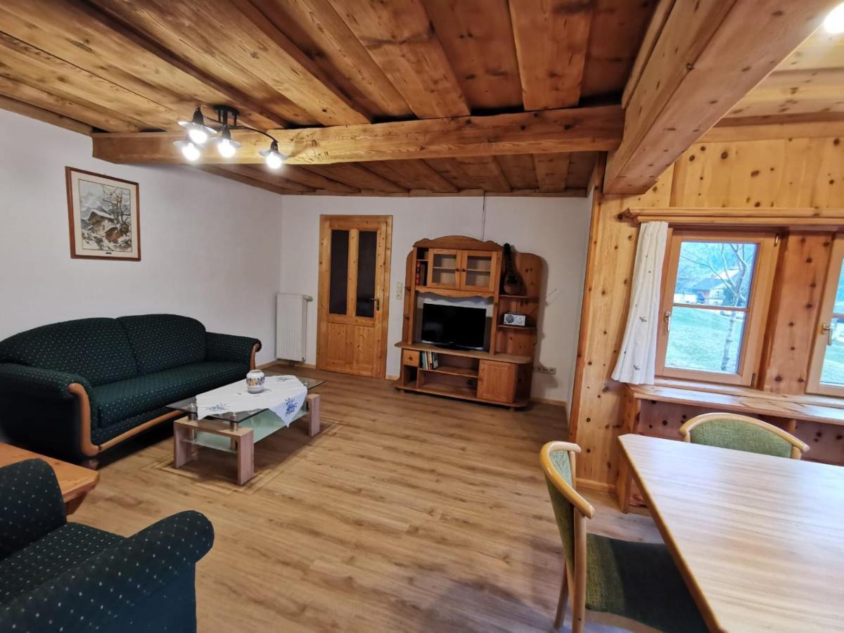 Ferienhaus Rosl Am Grundlsee Bagian luar foto